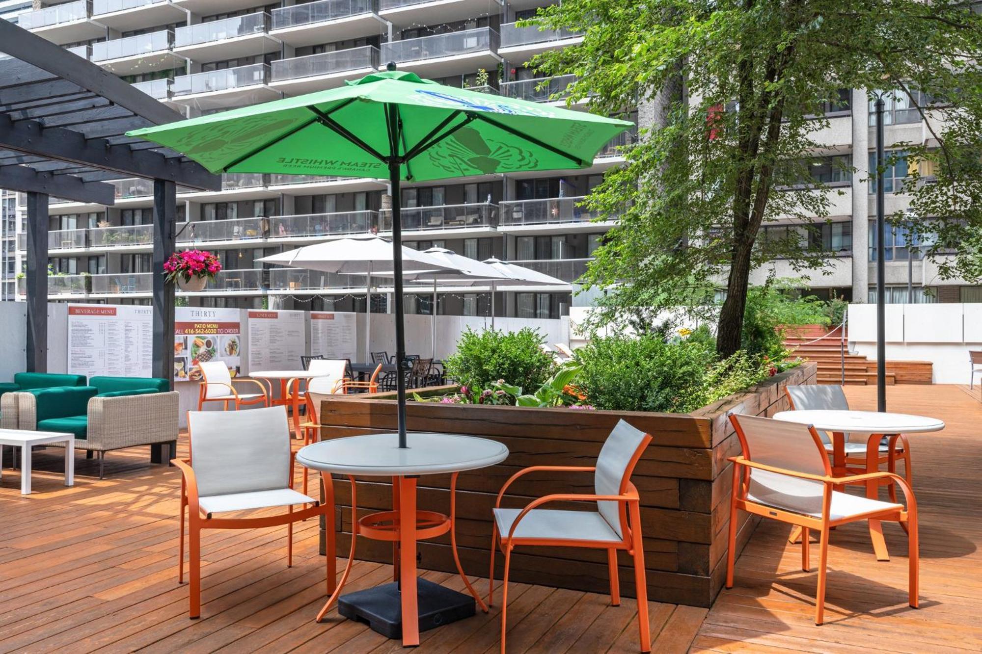 Holiday Inn Toronto Downtown Centre By Ihg Exterior foto